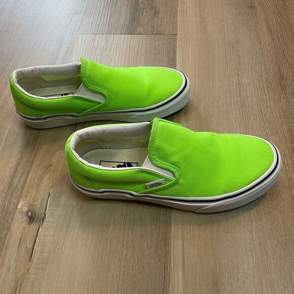 Vans Classic Slip On Canvas Shoes Neon Green Gecko Unisex Women’s 6.5/Men’s 5 - Picture 2 of 7